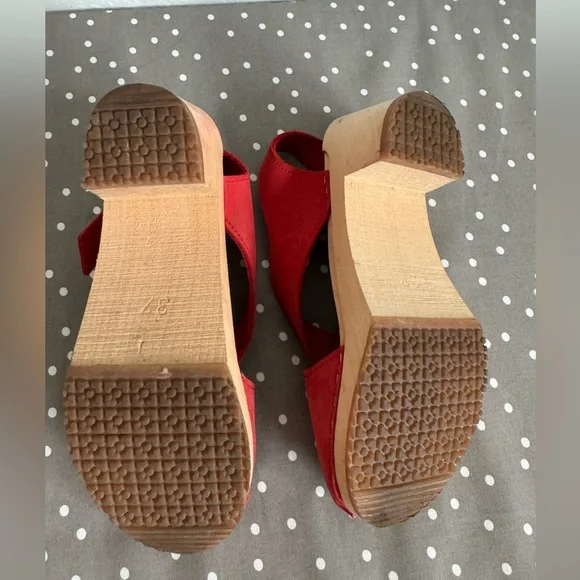 Sandgrens Morocco Clog Sandal size 37 Red 2 5/8” heel - Picture 7 of 9